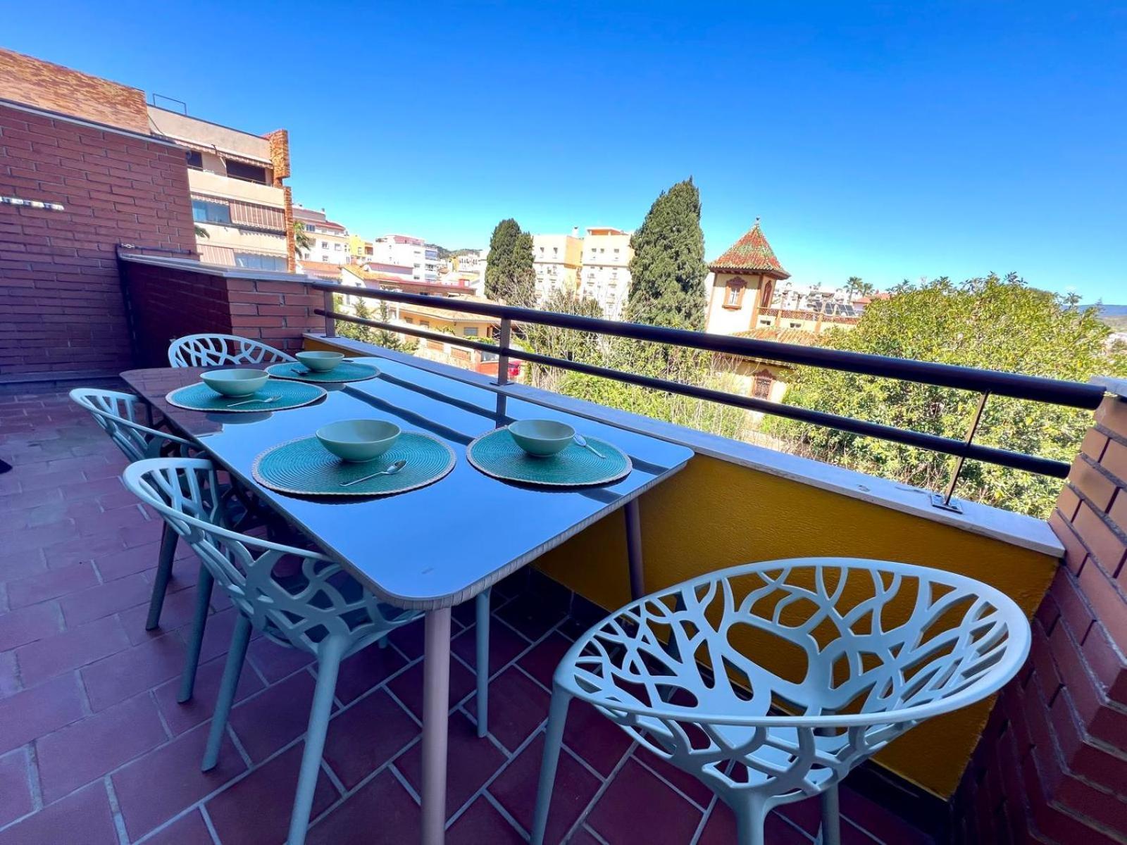 Urban Retreat With Views & Terrace Leilighet *